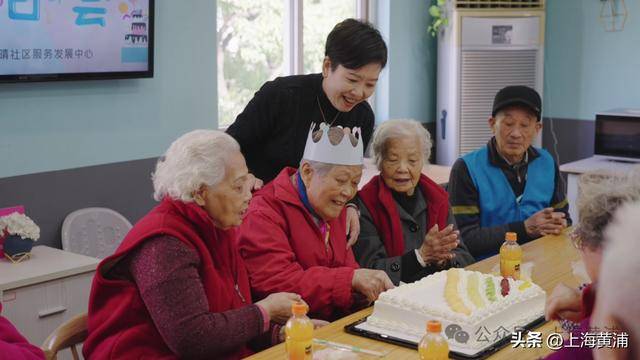 AI科技架起長者與家屬的情感橋樑