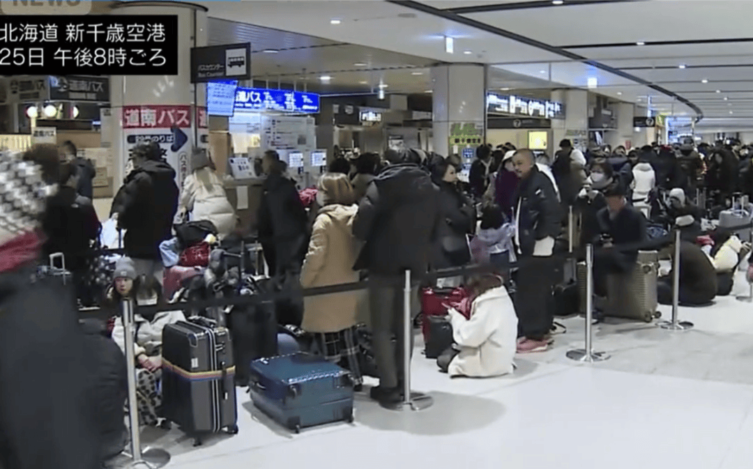 航班大量取消！超市貨架拿空！不少中國網友發文稱滯留日本……