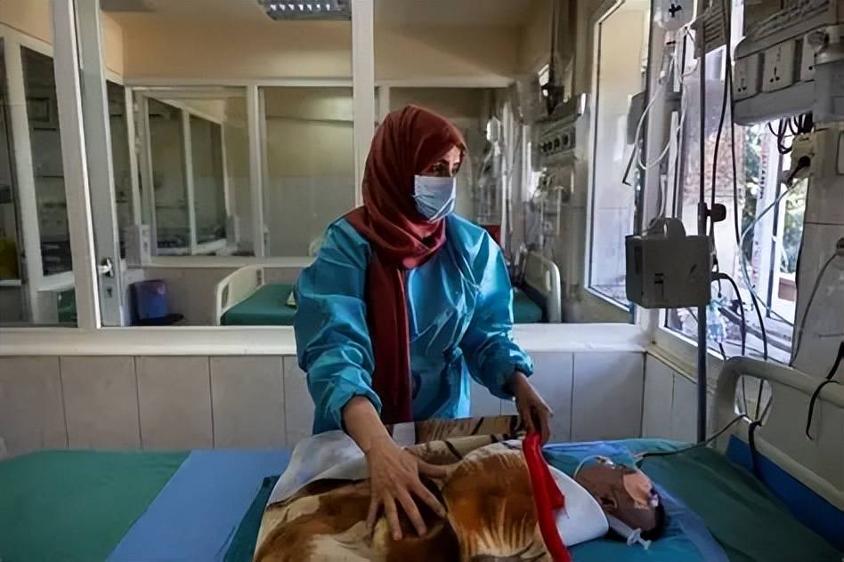 原創阿富汗永久禁止女性上學！少女絕望背後，國家正在走向慢性死亡