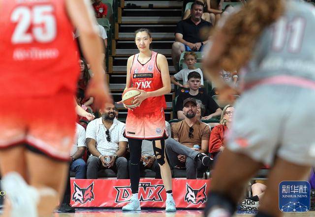 澳大利亞女籃聯賽：珀斯山貓勝悉尼大學火焰隊