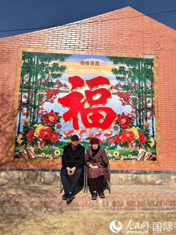 三代同堂 內蒙古旅遊過大年