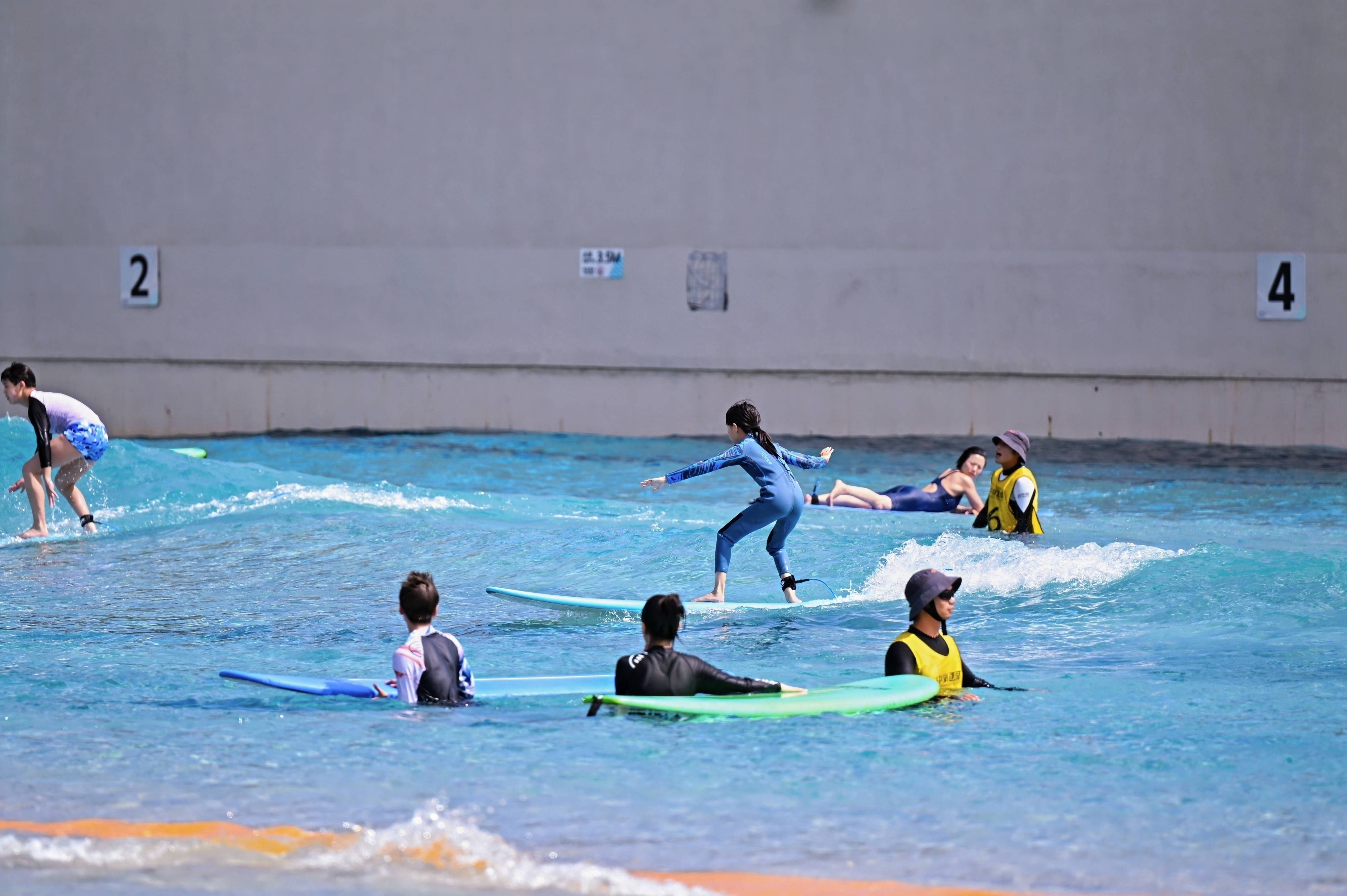 追光｜騎過山海，跑過雨林！在海南體育旅遊過大年