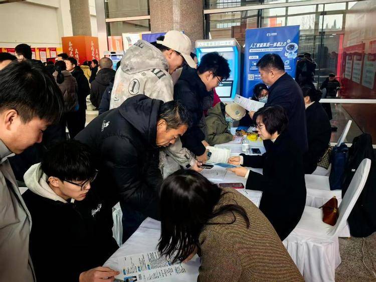 節後招聘供需兩旺 精準服務人崗匹配——2026年山東省春風行動招聘會一線見聞