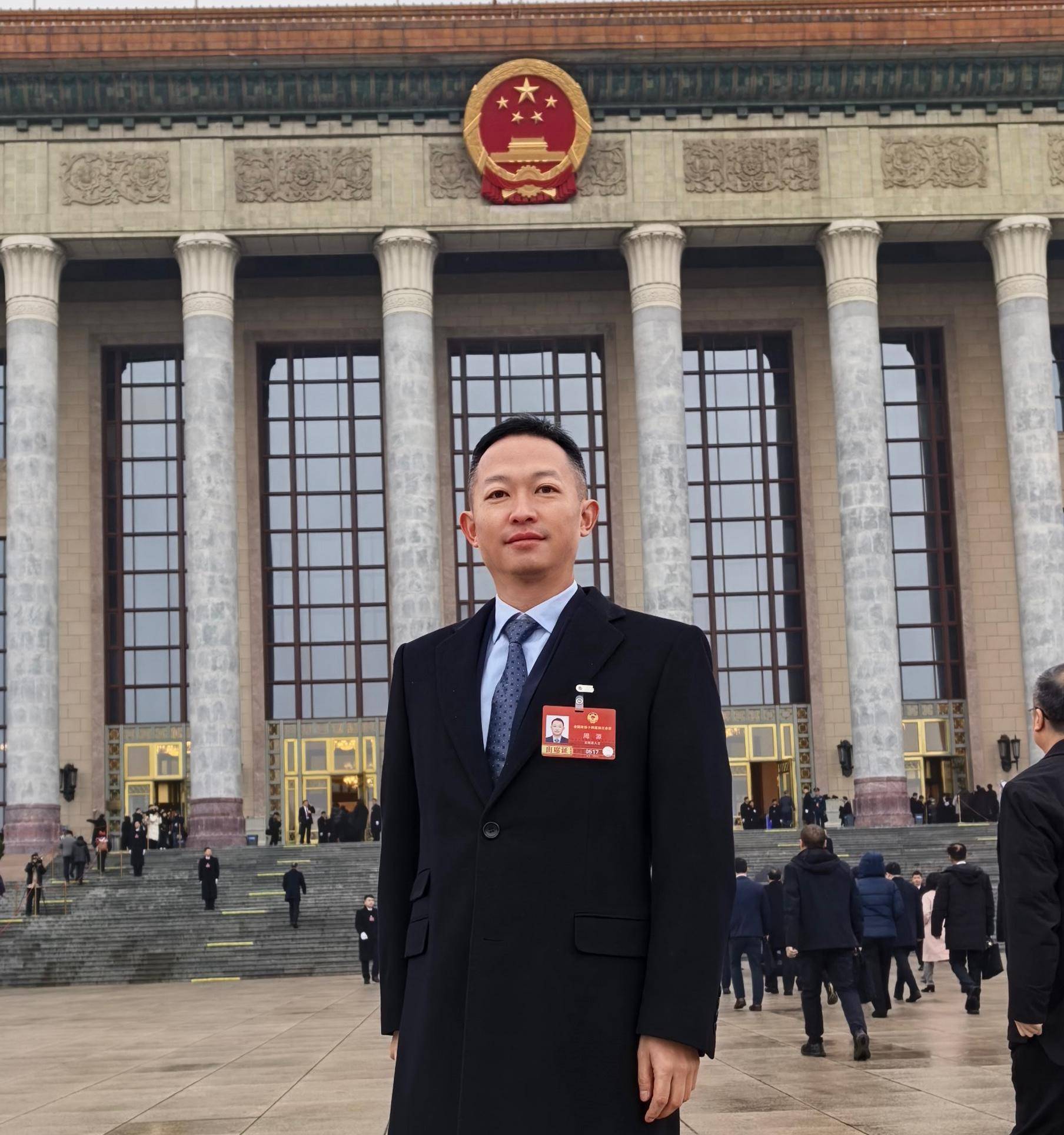 知乎周源：建議建立AI漫劇侵權快速處置機制，打擊“洗稿”