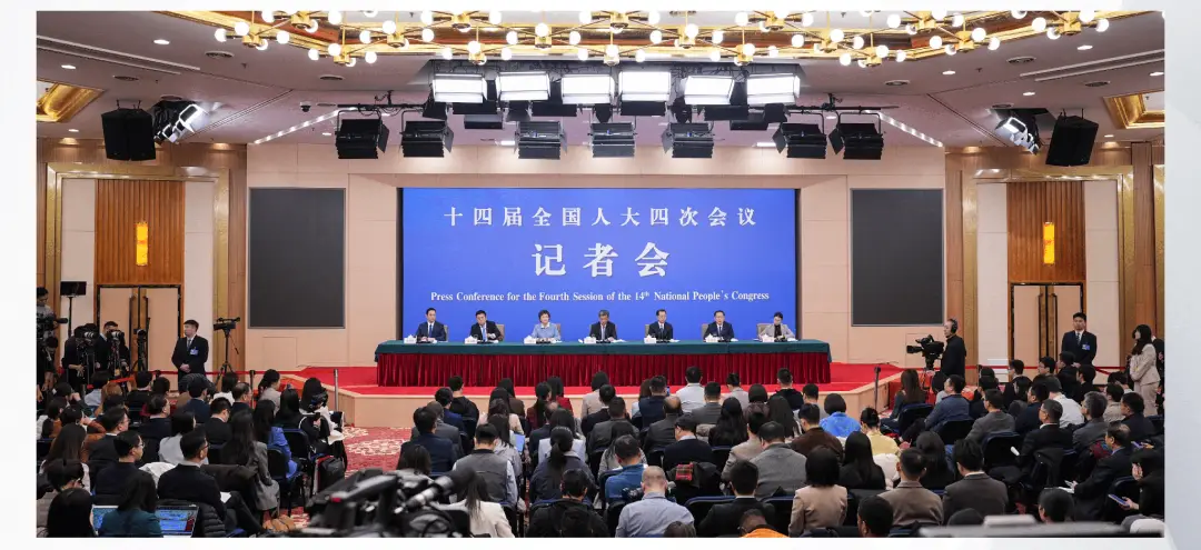 原創兩會釋放一個關鍵資訊：職業教育正從“教育問題”，變成“就業問題”