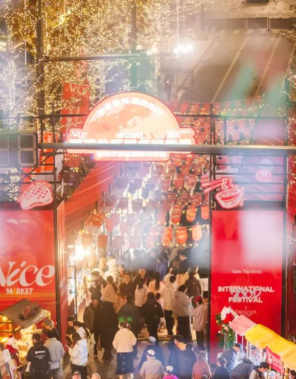 崇禮雪場邊的美食嘉年華，一站式吃遍燕趙味