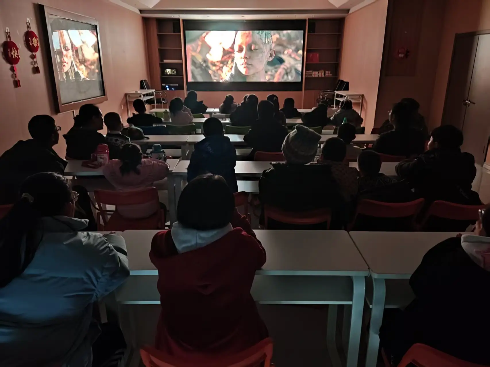 陝西省吳起縣圖書館：馬年啟新章 掀起“書香過大年”的濃厚熱潮