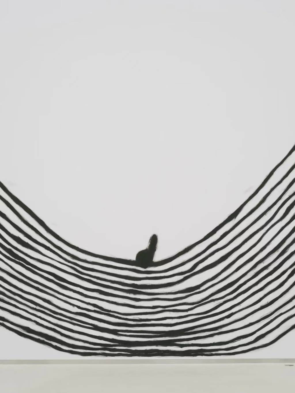 上海雙年展落幕前迎來觀展熱潮，女性藝術敘事令人矚目