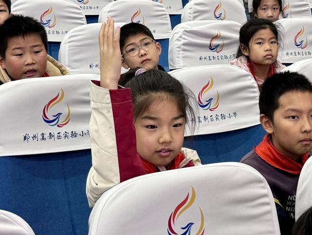 鄭州高新區實驗小學開展健康教育活動
