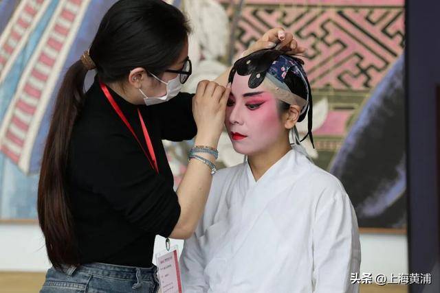 春日劇有戲，上海大劇院變身一座“流動戲劇花園”