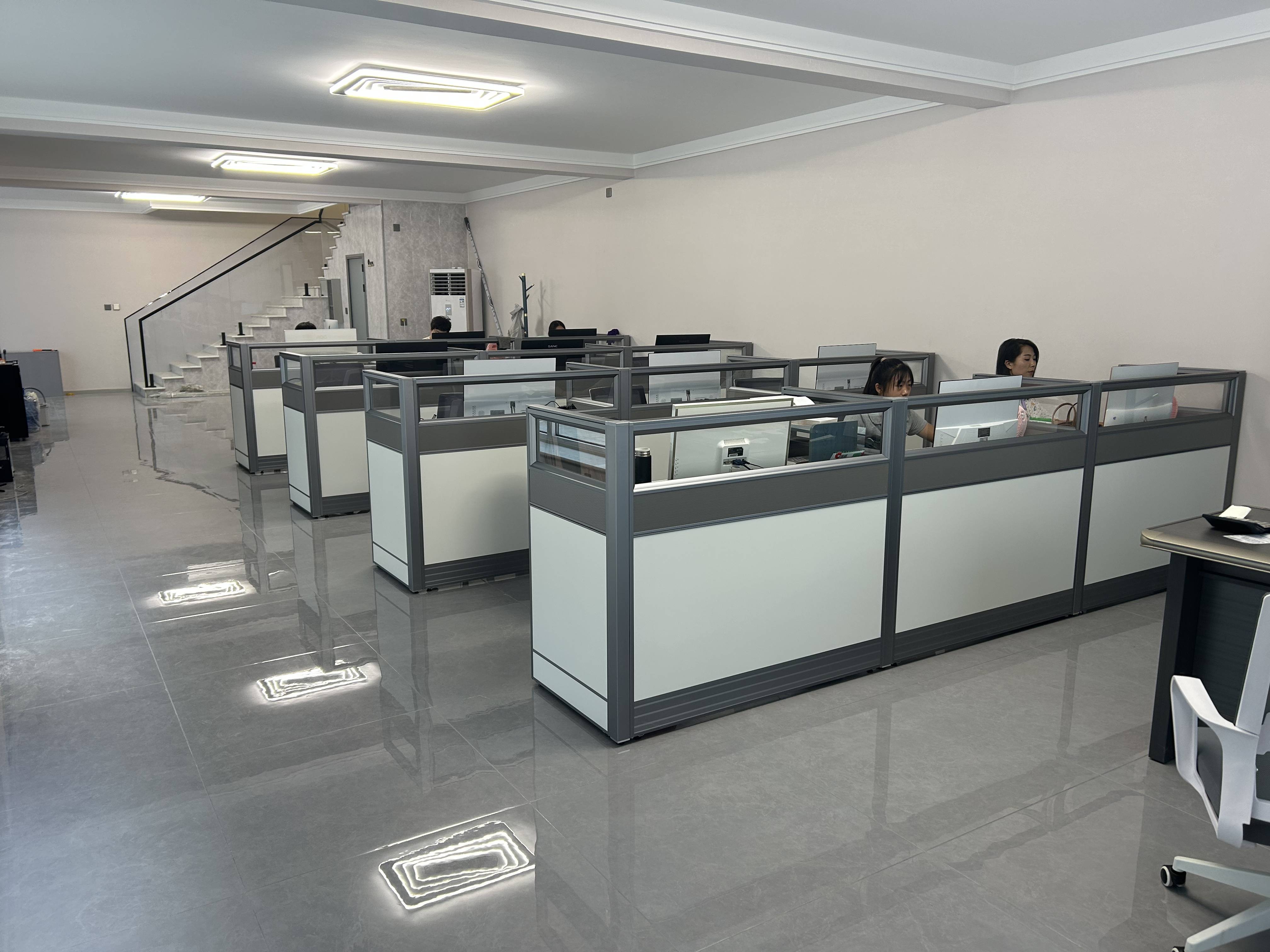 2026新款美容床美容院專用與摺疊美容床廠家推薦