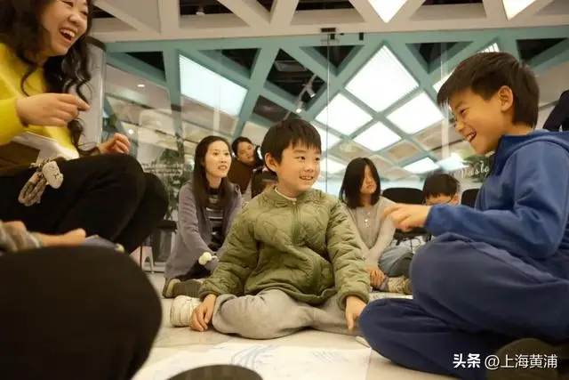 春日劇有戲，上海大劇院變身一座“流動戲劇花園”