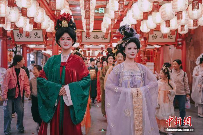 西安：科技融唐景 沉浸式文旅體驗受熱捧