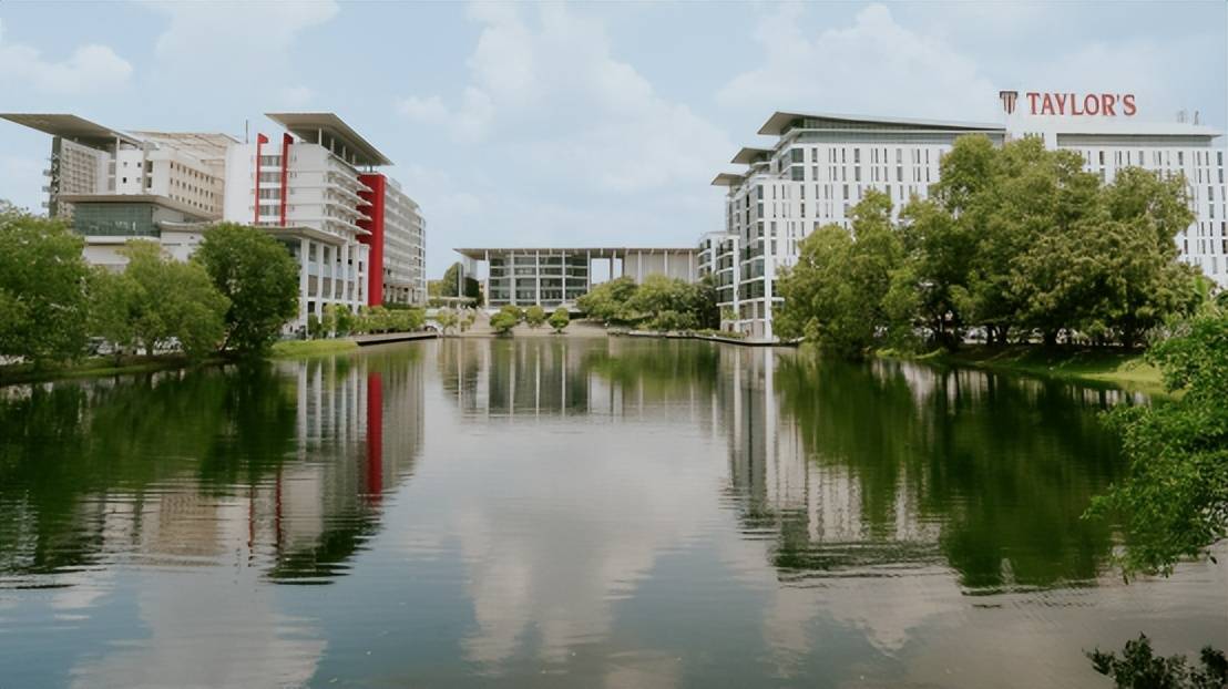 馬來西亞留學熱度暴漲274%！大連大學國際本科2+2，省時又省錢