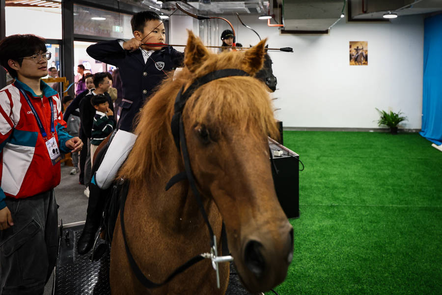 “五一”小長假好去處，來上海國際馬術中心看名將賽馬、品全球美食