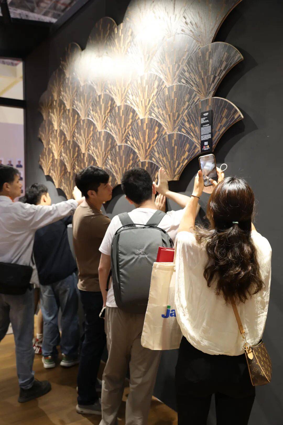 重返藝術本真 | 大藝樹地板亮相Domotex Asia 2026