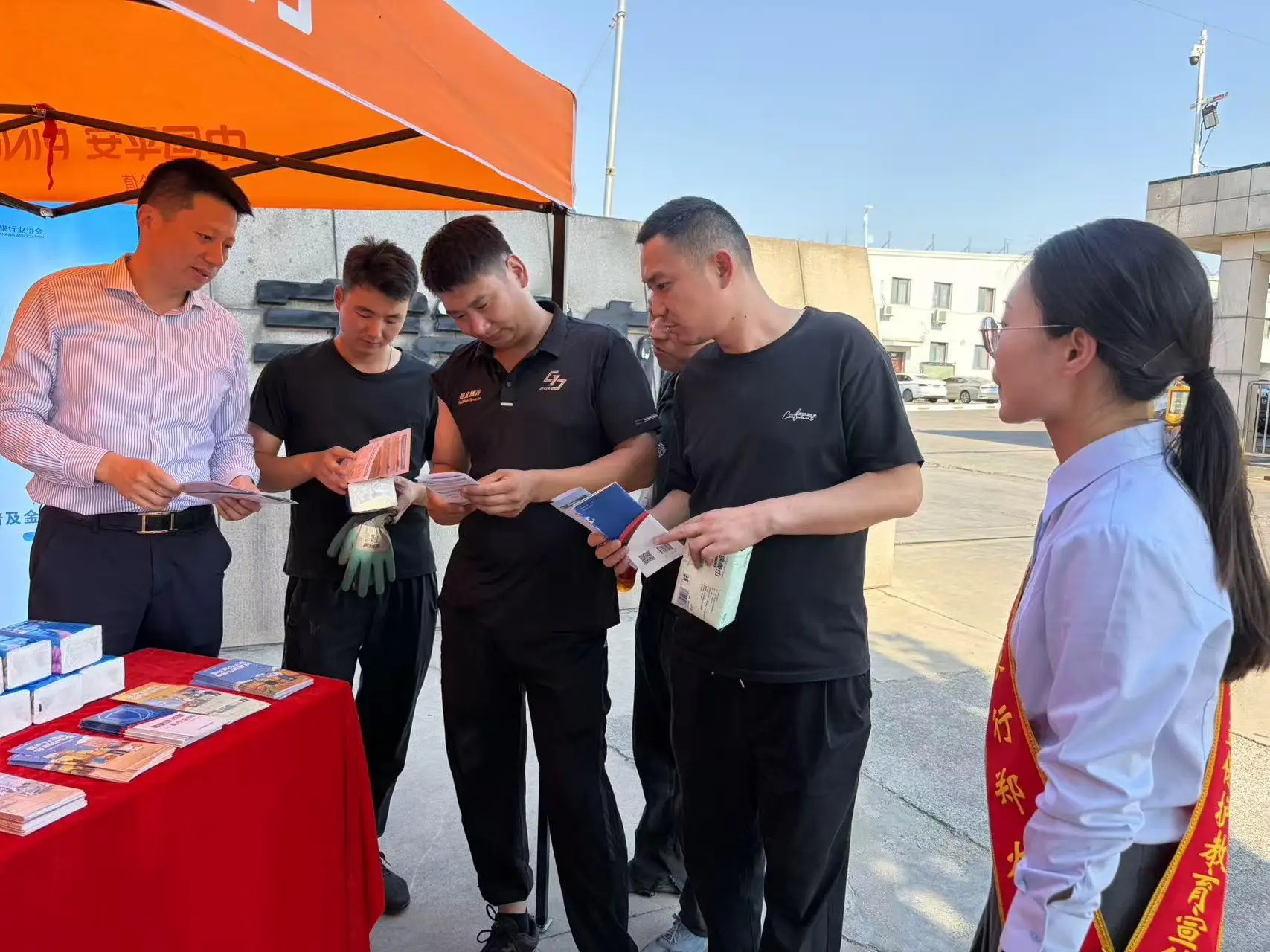 金融知識進物流園 平安守護“在路上”——平安銀行鄭州分行走進宇鑫物流園