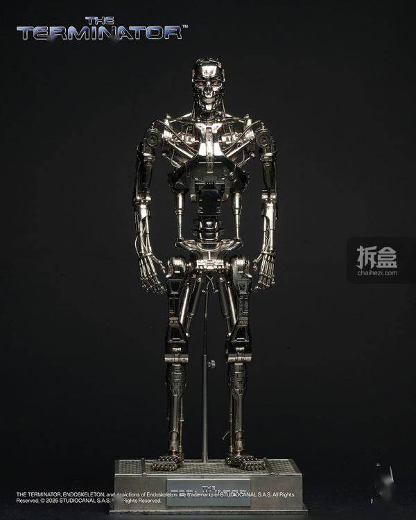 INART 終結者 T-800 內骨骼 1/6 收藏級可動人偶