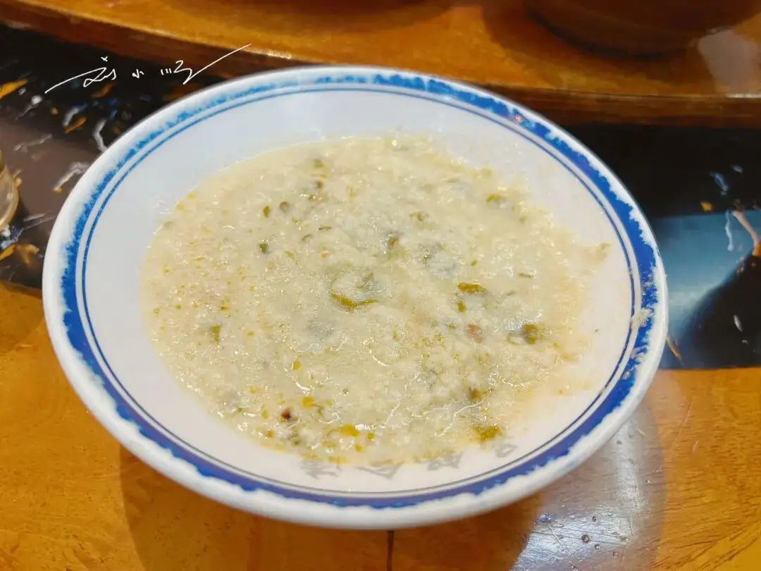 原創重慶奉節超接地氣的鄉土美食！人均30元吃到飽，無限續菜太過癮