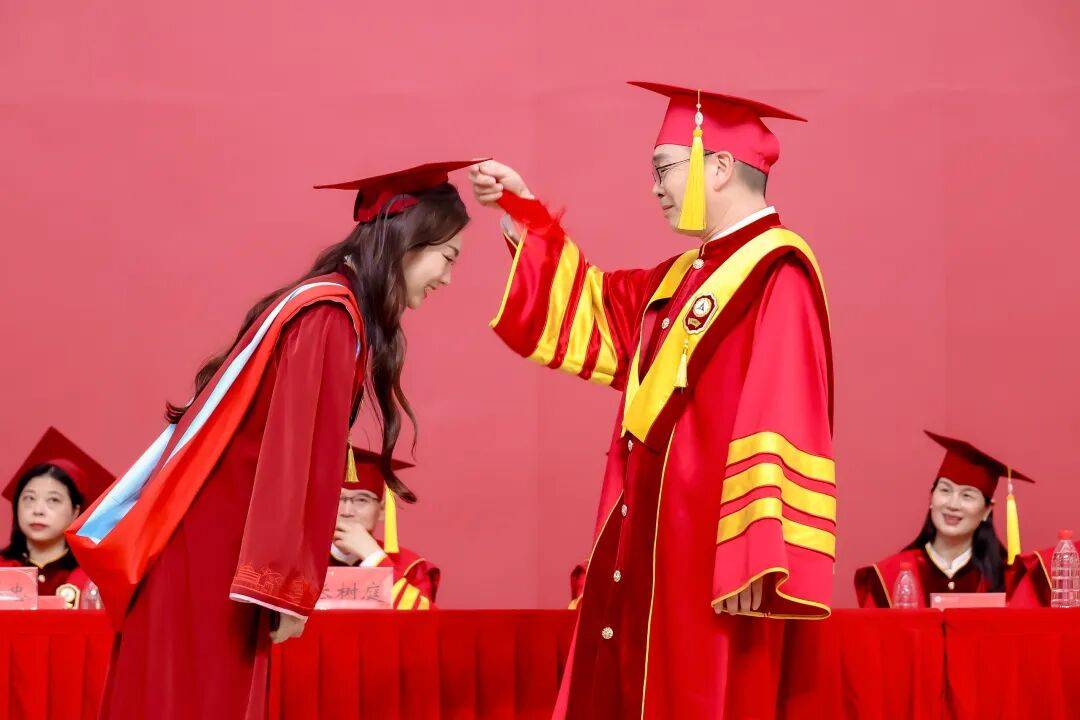 這些大學校長的畢業寄語，哪句戳中了你？