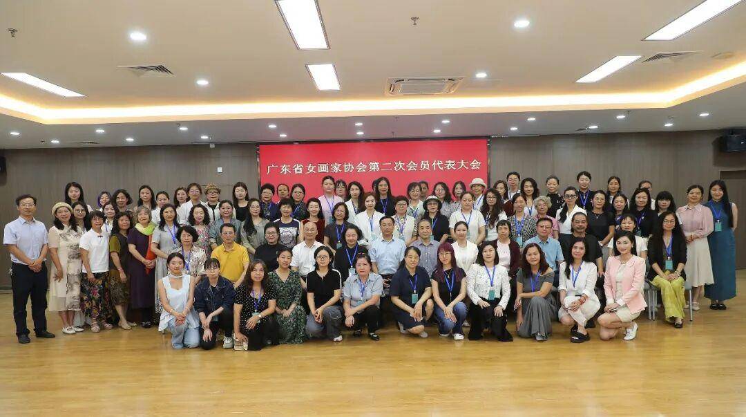 “中國養貓最多的女性畫家”孫洪敏連任廣東省女畫家協會主席