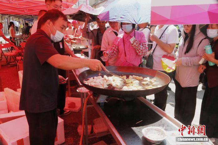超6000人參加“新圩豆腐潤”非遺美食嘉年華 帶動消費超百萬元
