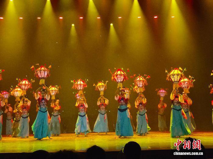 甘肅中小學舞蹈展現美育新風采：承絲路文脈 舞少年風華