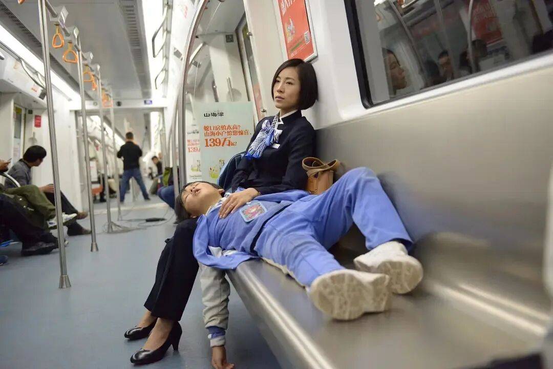小學生說髒話，討好了誰？